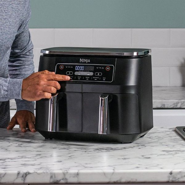 Ninja Foodi AF300UK 7.6L Dual Zone Air Fryer and Dehydrator - Black_control