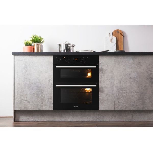 Picture of Hotpoint DU2540BL Integrated Double Oven in Black - Discontinued