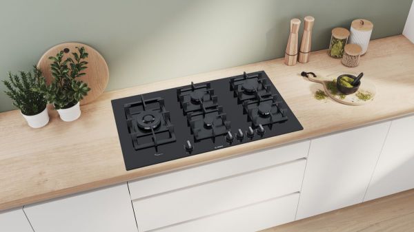 Picture of Bosch PPS9A6B90 Series 6 90cm Gas Hob in Black - Discontinued