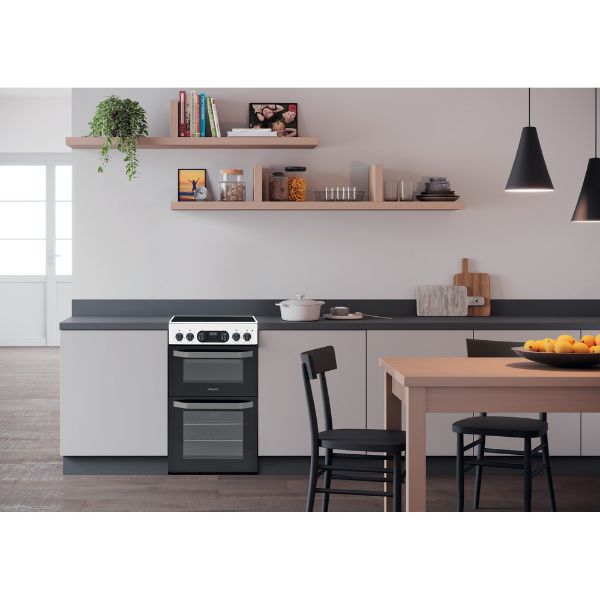 Picture of Hotpoint HD5V93CCW 50cm Freestanding Double Oven Electric Cooker