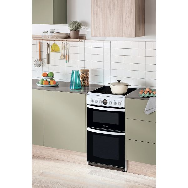 Picture of Hotpoint HD5V93CCW 50cm Freestanding Double Oven Electric Cooker