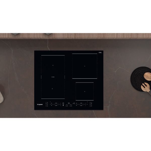 Hotpoint TB7960CBF Flexi Zone Induction Hob in Black main 3