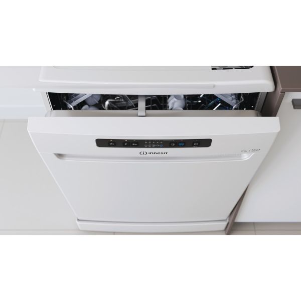 Picture of Indesit DFC2C24UK Full Size Dishwasher-Discontinued