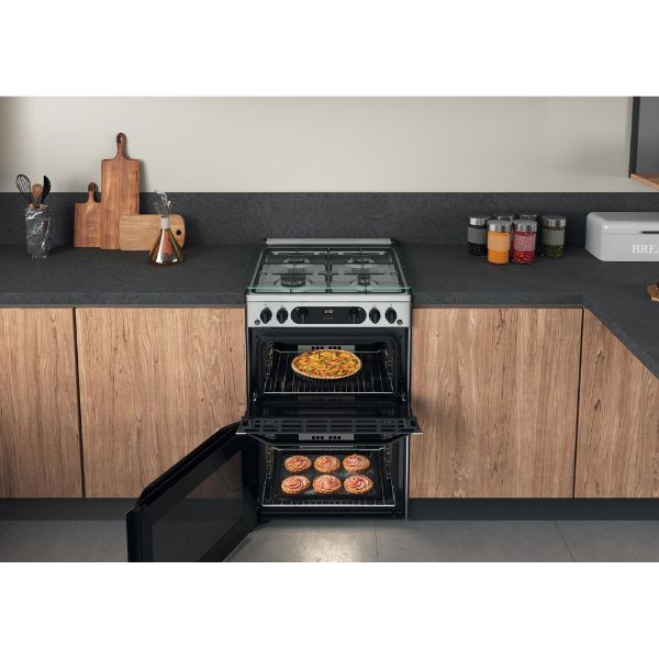 Picture of Hotpoint HDM67G0CCX Double Oven Gas Cooker in Inox