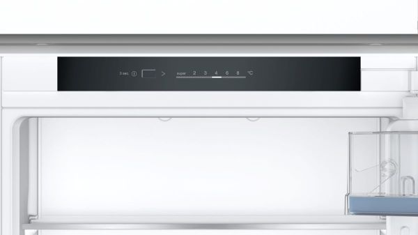 Bosch KIV87VSE0G Series 4 Integrated Fridge Freezer_controls