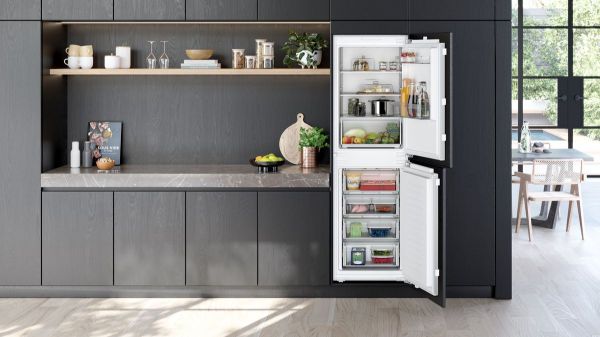 Picture of Siemens KI85NNFF0G iQ100 50/50 Split Integrated Fridge Freezer-Discontinued