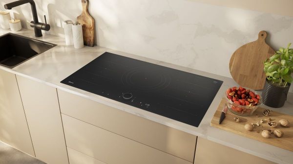 Picture of Neff T69FUV4L0 90cm Flex Induction Hob with Hob-based Hood Control