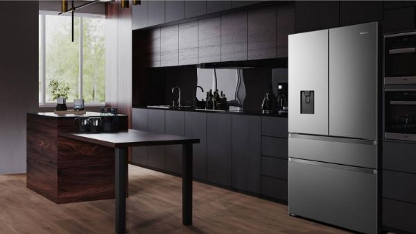 Picture of Hisense RF749N4WIF 91.4cm Frost Free American Style Fridge Freezer in Stainless Steel