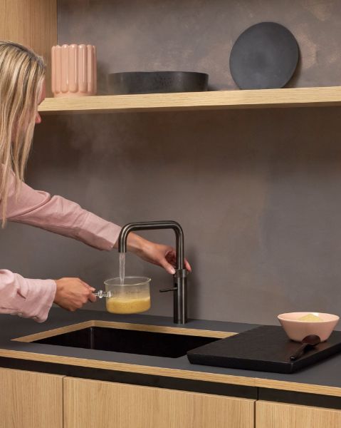 PRO7 Fusion Square Tap in Gunmetal 7FSGME_kitchen