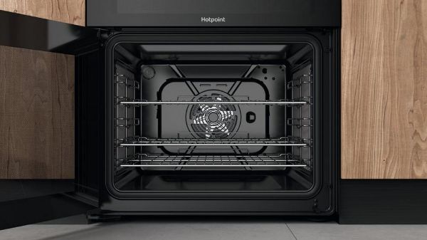 Hotpoint HDEU67V9C2B/UK 60cm Double Oven Electric Cooker with Ceramic Hob - Black_bottom oven