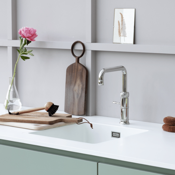 PRO3 Classic Fusion Square Tap in Chrome 3CFSCHR_kitchen view