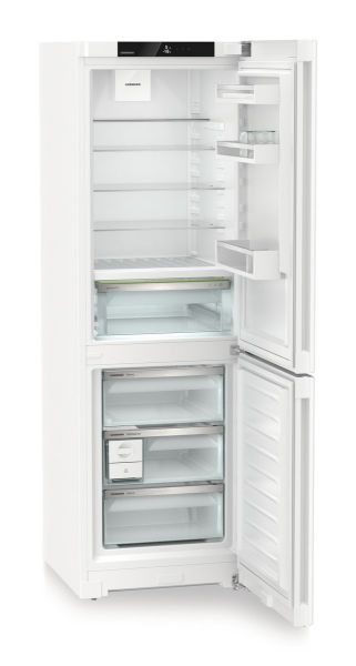 Liebherr CBNc 5223 Plus BioFresh NoFrost Fridge Freezer _empty interior