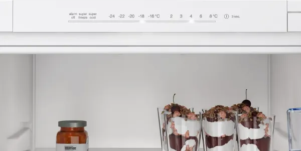 Bosch KIN96NSE0G Series 2 Built-in Extra Height Fridge Freezer _controls