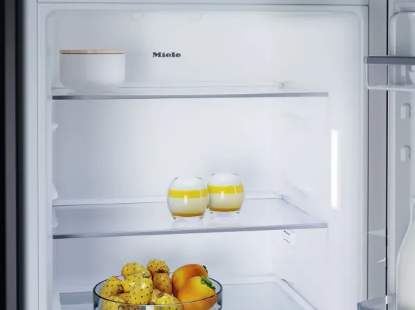 Miele K 7125 E Built in Fridge with LED lighting and SuperCool_shelves