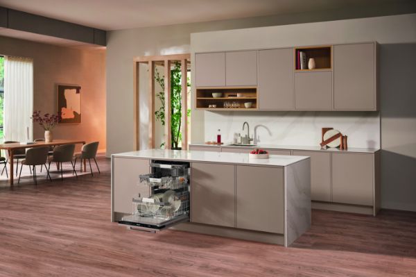 Miele G7655 SCVi XXL AutoDos XXL Full Size Integrated Dishwasher in Stainless Steel_room view