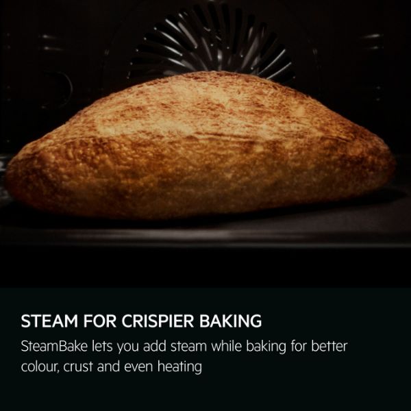 AEG GA5PB501AB 5000 SurroundCook Built in Single Electric Oven with SteamBake and Pyrolytic Self Cleaning_steam for crispier baking