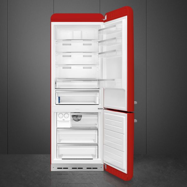 Smeg FAB38RRD6 70cm 50s Style Fridge Freezer Right Hand Hinge In Red_open