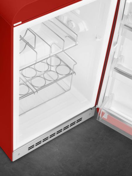 Smeg 55cm 50s Style Right Hand Hinged Home Bar Fridge In Red_inside