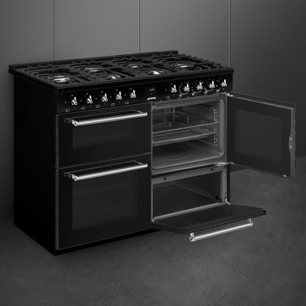 Smeg CX113GMBL 110cm Concert Dual Fuel Triple Cavity Range Cooker open 3