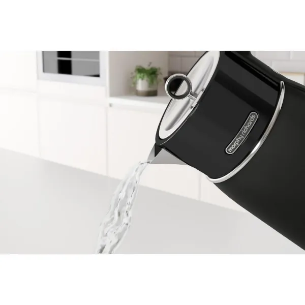 Morphy Richards 100744 1.5 Litres Signature Matt Jug Kettle - Black_in use