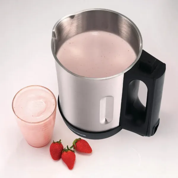 Morphy Richards 501021 Compact 1L Soup Maker - Stainless Steel_in use