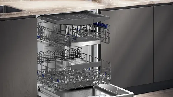 Siemens SN95EX12CG iQ500 Fully-integrated dishwasher 60 cm varioHinge open
