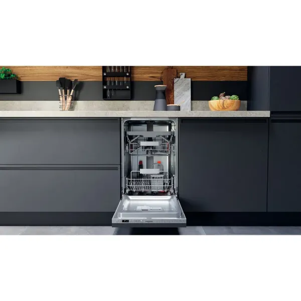 Hotpoint Integrated Slimline Dishwasher HSIO 3T223 WCE UK N - Silver open