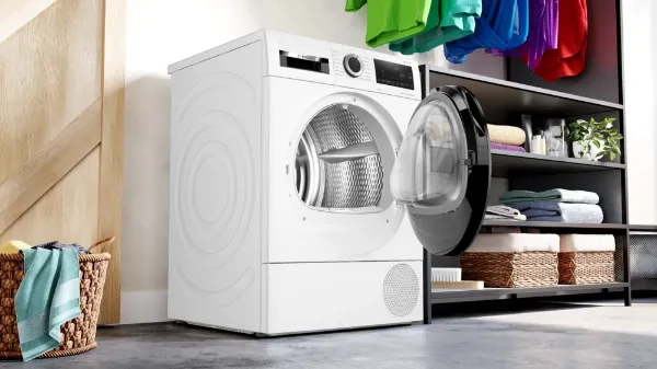 Bosch Series 6 WQG24502GB 9kg Heat Pump Tumble Dryer - White_room view