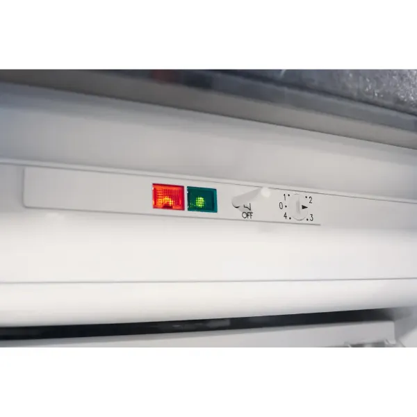 Hotpoint HBUFZ011 integrated upright freezer controls 2