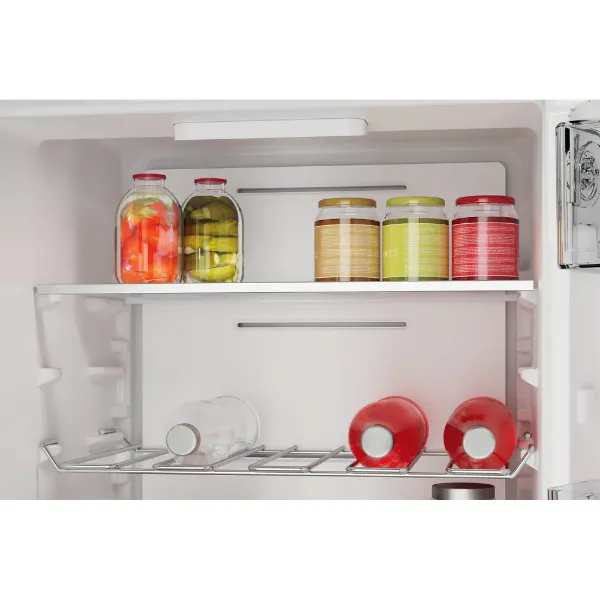 Hotpoint HTC20T322 built in fridge freezer drawers