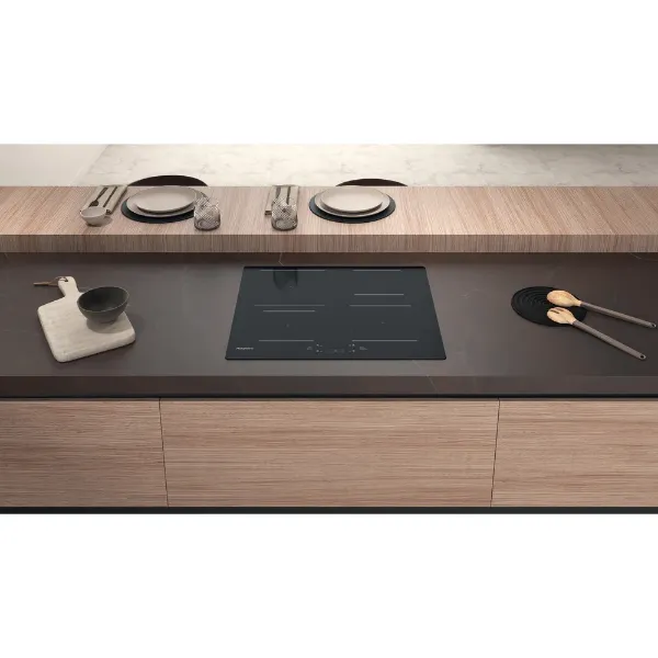 Hotpoint TQ 1460S NE Induction Hob Black demo