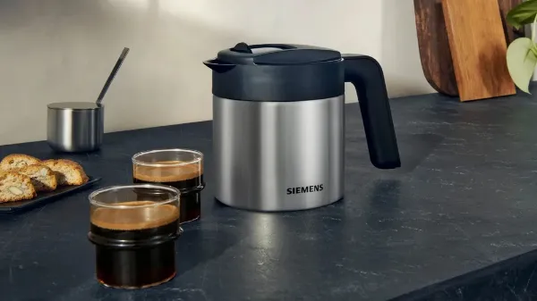 Siemens TQ903GB9 Bean to Cup EQ900 Coffee Machine with Removable Water Tank_kettle