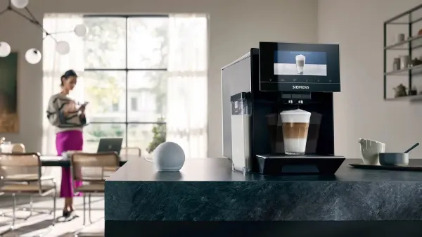Siemens TQ903GB9 Bean to Cup EQ900 Coffee Machine with Removable Water Tank_room view