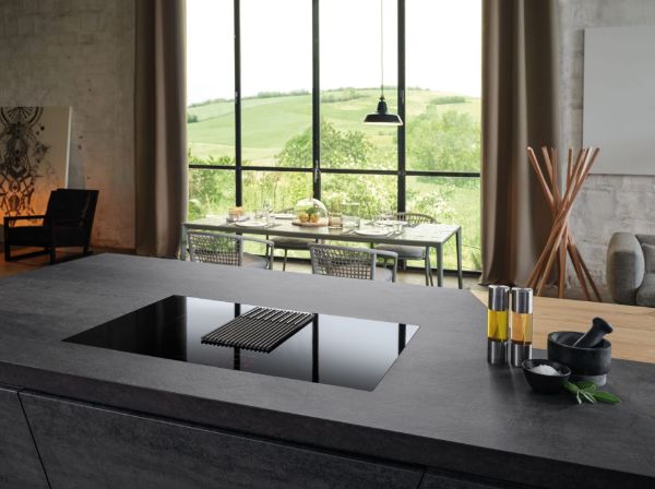 Elica NikolaTesla NT-LIBRA-EVO-BL 80cm Wide Venting Hob in Black_kitchen view