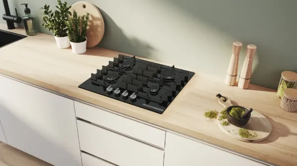 Bosch PPP6A6I40 Series 6 60 cm Gas Hob in Black Tempered Glass