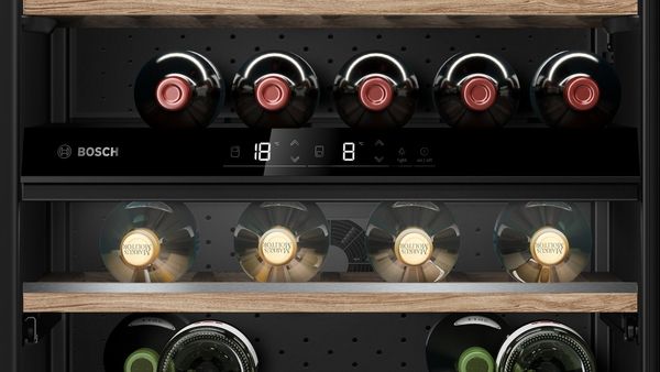 Bosch KUW21AHG0G Built In Wine Cooler in Black
