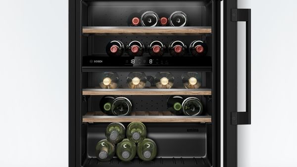 Bosch KUW21AHG0G Built In Wine Cooler in Black