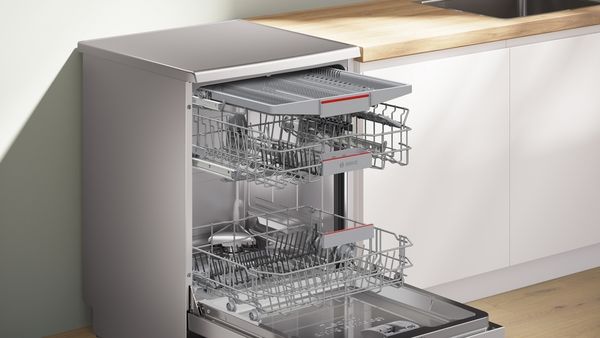Bosch SMS6ZCI10G Full Size Freestanding Dishwasher in Silver Inox