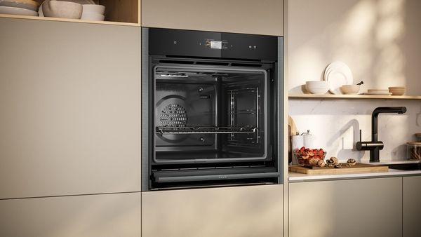 Neff B64VS71G0B Built In oven With Steam Function And Slide & Hide®