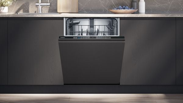 Siemens SN61HX02TG iQ100 Full Size Integrated Dishwasher 