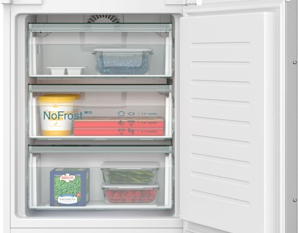 Siemens KI96NNSE0 Built In Fridge-Freezer