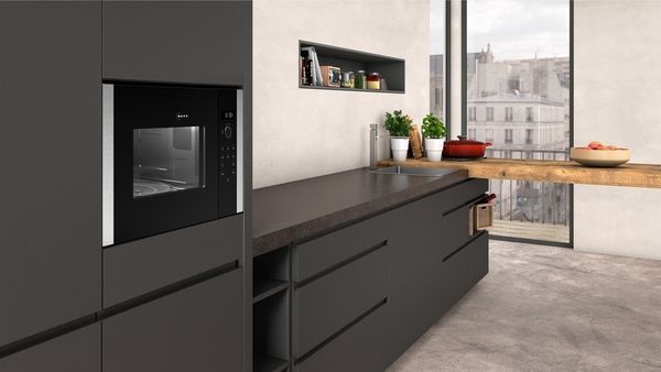 Neff HLAWD53N0B Built In Microwave Oven In Black