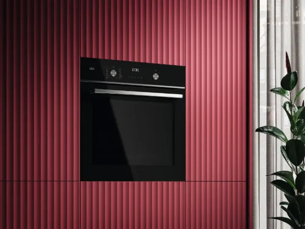 AEG GR6PB52FSB 59.6cm Built In Electric Single Oven - Gloss Black with Steel Trim