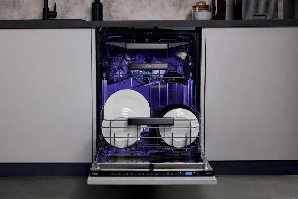 Haier XS 4A4M4BB-80 Built In Dishwasher - 14 Place Settings