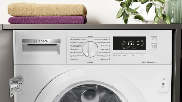 Bosch WKD28260GB Series 4 Integrated Washer dryer 8/5 kg