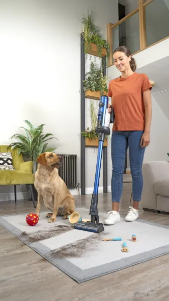 Numatic Henry Quick Pet Vacuum Cleaner - Blue_carpet