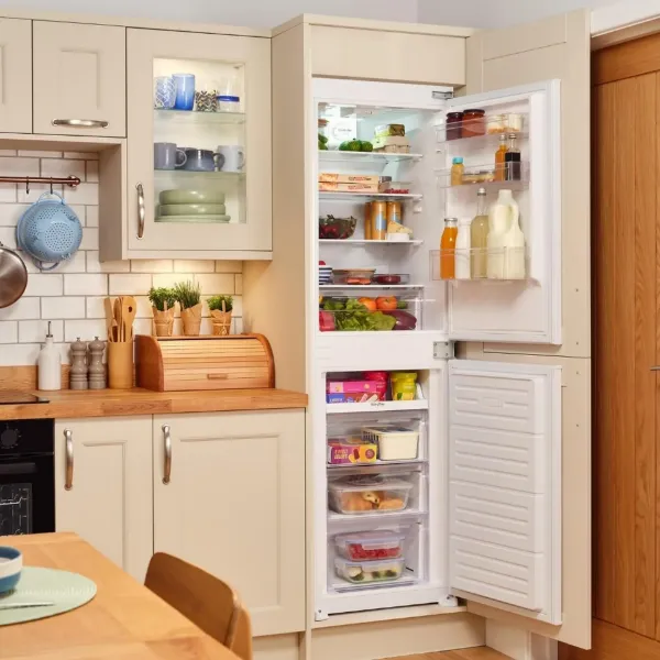 Sensis RFCMBI015450EW 54cm 50/50 Built InFrost Free Fridge Freezer - White_room view 2