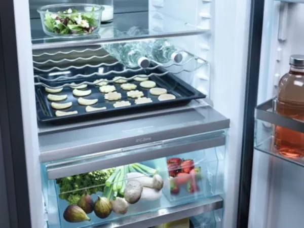 Miele KFN4795ADbst Freestanding 70/30 Fridge Freezer Frost Free - Black Steel - D Rated_detail