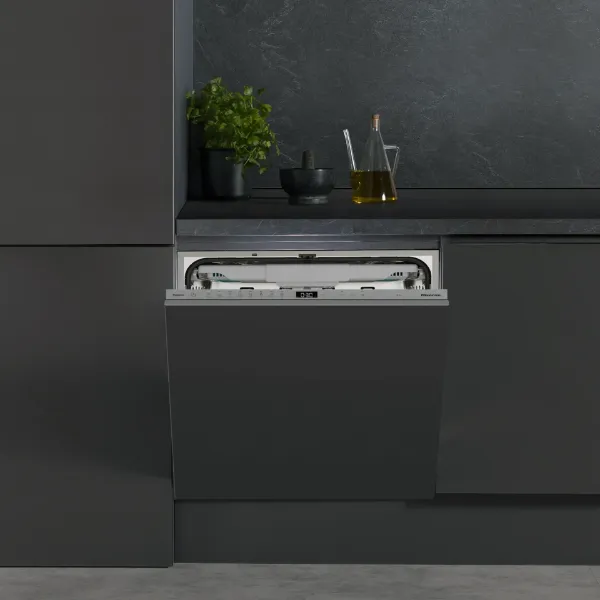 Hisense HV16AUK Full-Size Fully Integrated Dishwasher - 16 Place Settings_room view