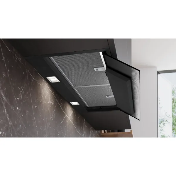 Siemens LJ88BET60B Integrated design hood in matt black _below